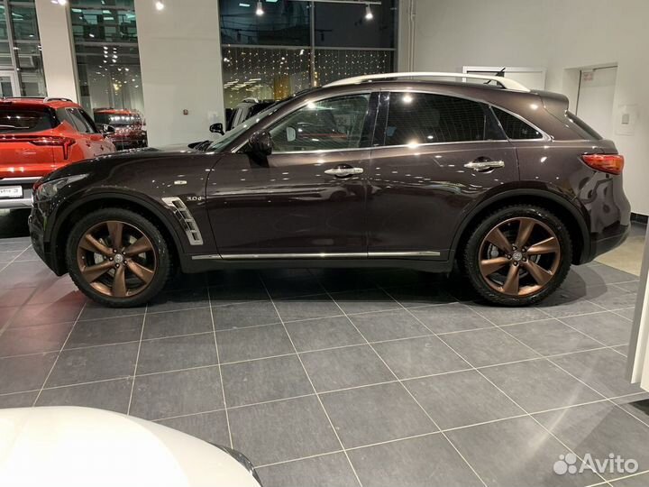 Infiniti QX70 3.0 AT, 2015, 188 175 км