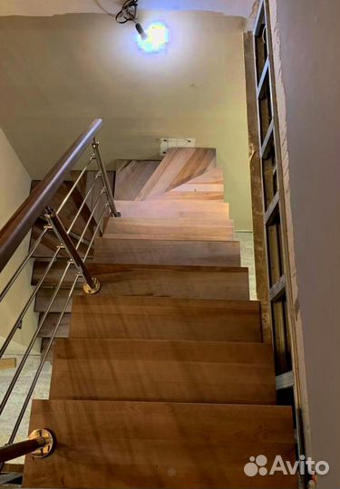 Лестница для загородного дома