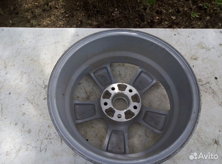 Литой диск Hyundai