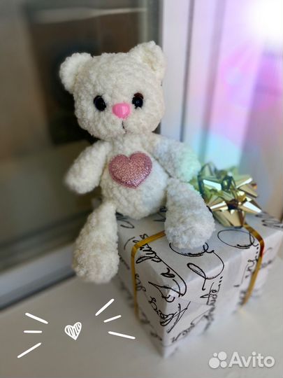 Вязаный мини котик. Амигуруми