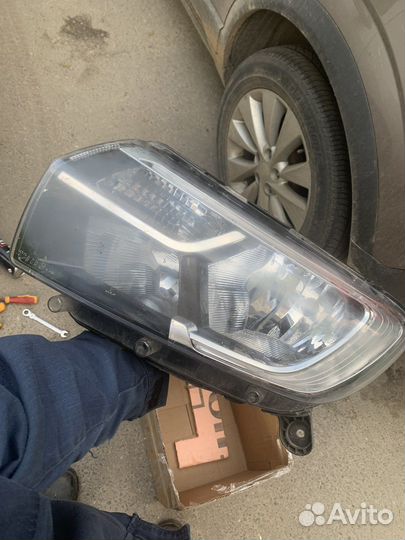 Фары на renault logan 2