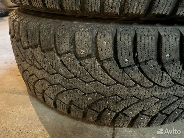 Pirelli Formula Ice 265/65 R16