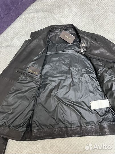 Новая Кожаная куртка Trussardi
