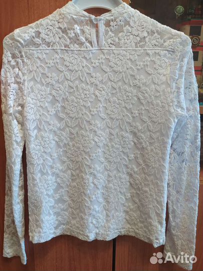 Блузка белая
