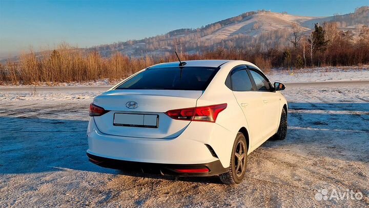 Аренда авто на Алтае hyundai solaris