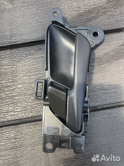 Ручка двери передняя левая hyundai creta1