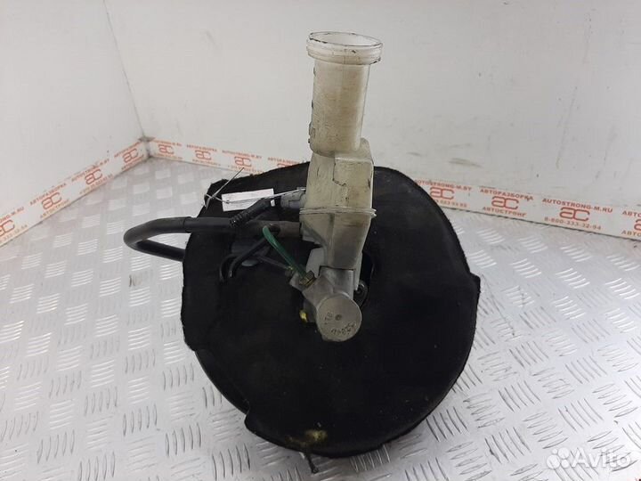 Вакуумный усилитель тормозов Renault Modus 2004