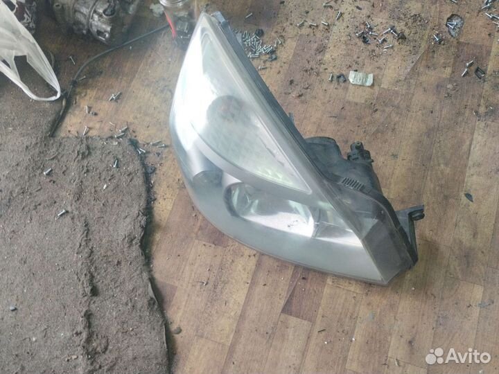 Фара передняя правая Renault Espace 4