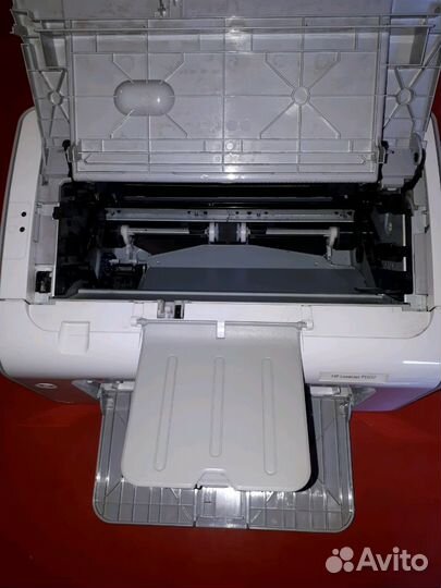 Принтер HP 1102
