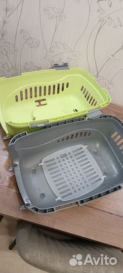 Переноска для собак и кошек