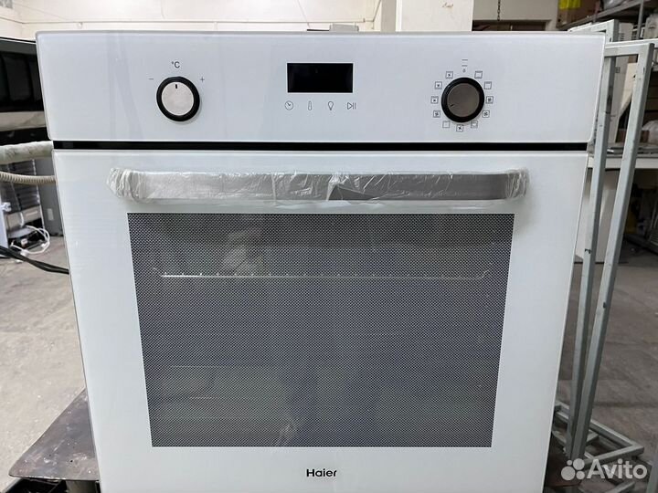 Духовой шкаф Haier HOX-P11HGW