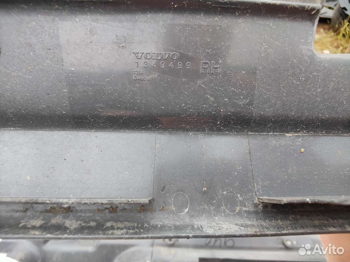 Накладка порога правый volvo 940