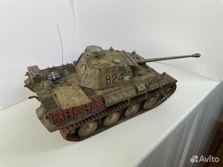 Готовая модель танка 1 35