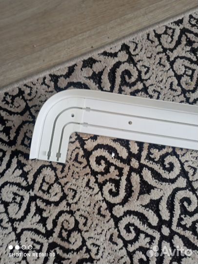 Карниз потолочный бу двухрядный