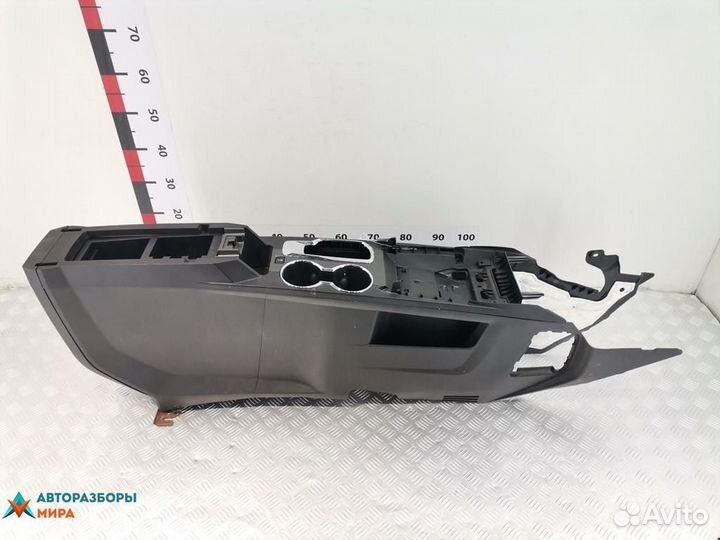 Консоль салона (центральная часть) Chevrolet 2