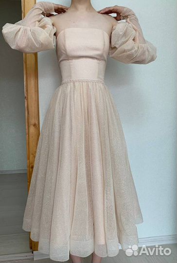 Вечернее платье