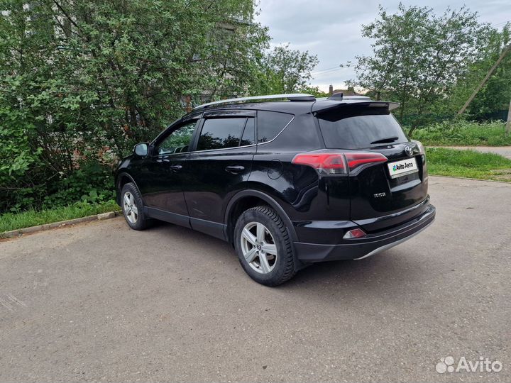 Toyota RAV4 2.2 AT, 2018, 198 000 км