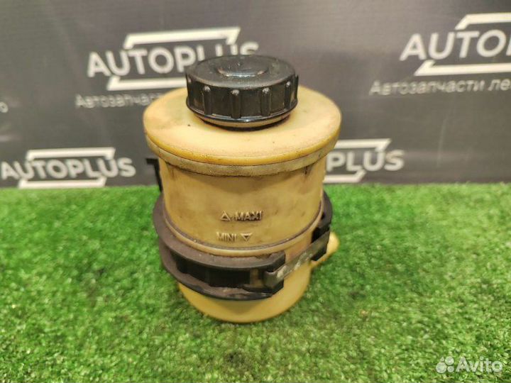 Бачок гур Renault Megane хэтчбек 1 2000