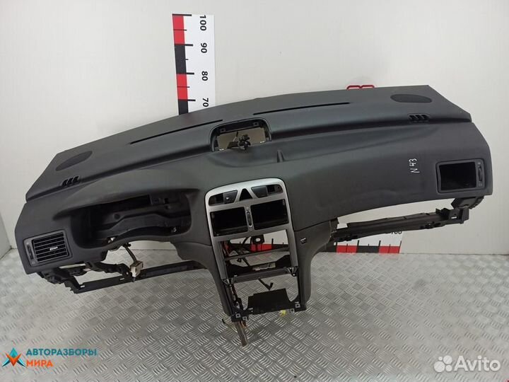 Панель передняя салона (торпедо) Peugeot 307 2002