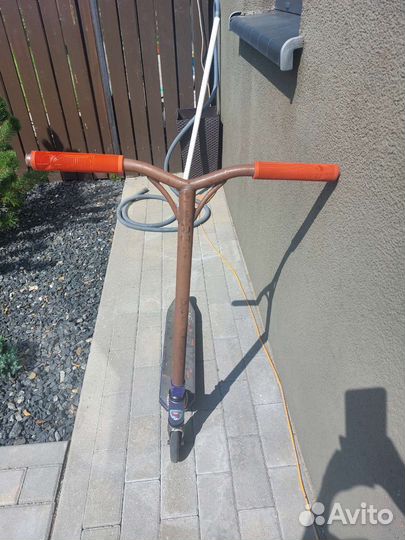 Трюкавые самокаты кастом