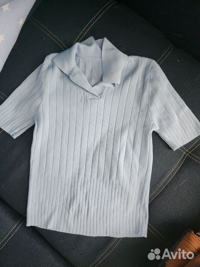 Трикотажная кофточка