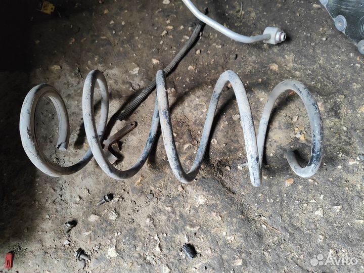 Ford focus 1 пружина передняя