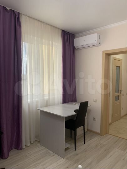 2-к. квартира, 50 м², 4/18 эт.