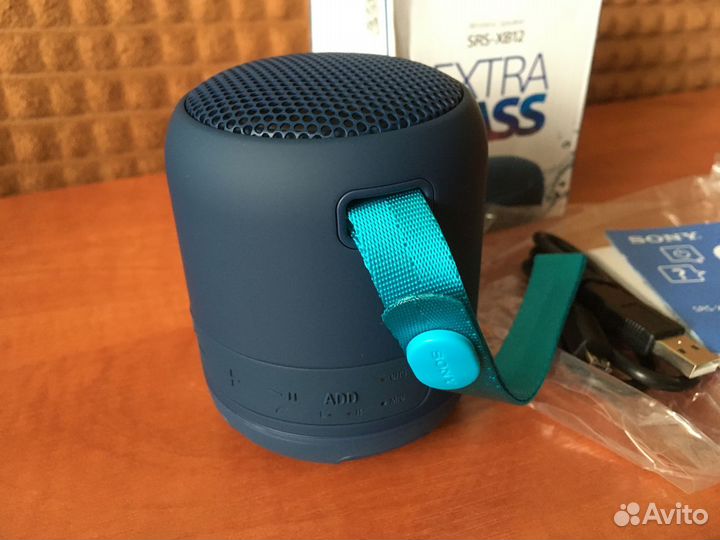 Портативная колонка Sony SRS-XB12
