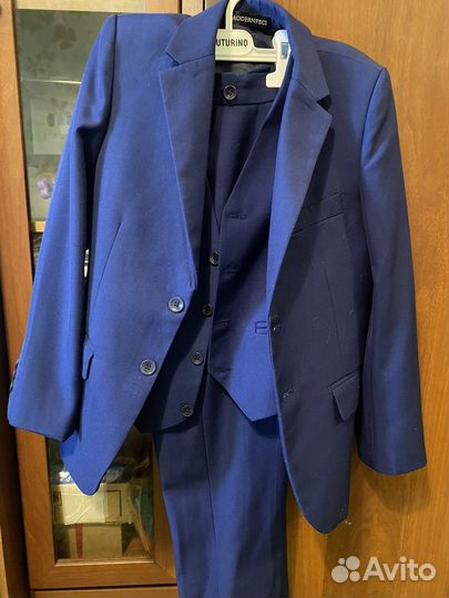 Школьный костюм тройка