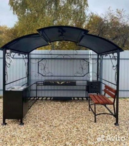 Беседка с мангалом