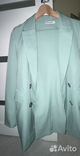 Брючный костюм женский 42 44