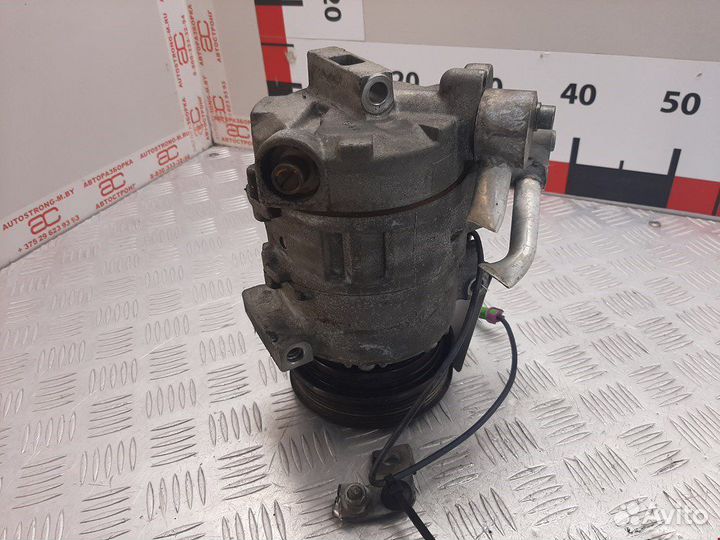 Компрессор кондиционера Volkswagen Passat B5 2.3