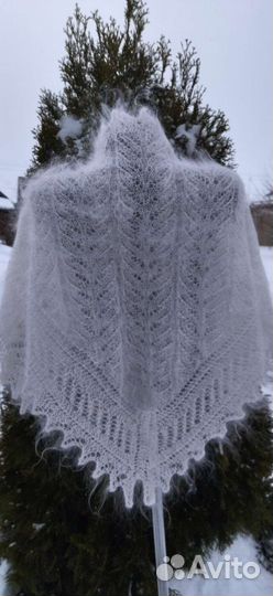 Пуховая косынка ажурная пуховая