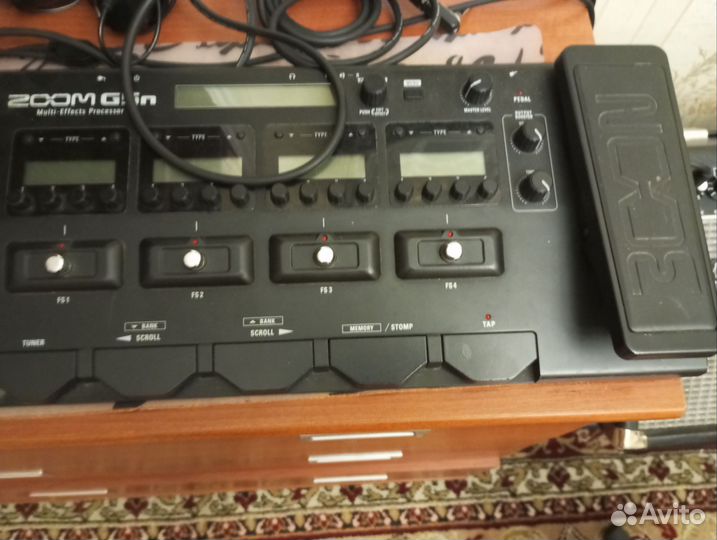 Комбо Fender+ проц.Line6.Zoom G5n