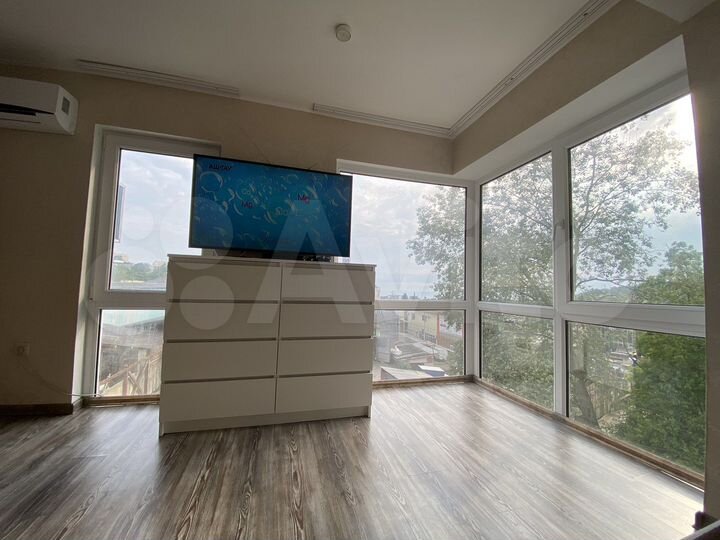 2-к. квартира, 40,6 м², 1/3 эт.