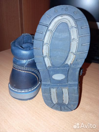 Ботинки демисезонные 22 размер