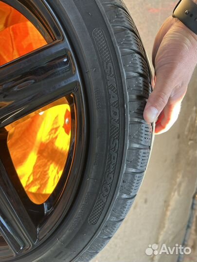 Continental ContiCrossContact LX 245/40 R18