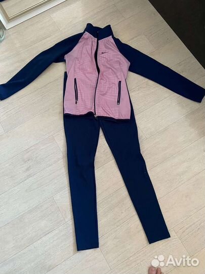 Спортивный костюм Nike