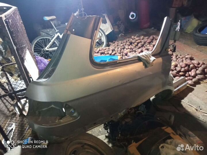 Крыло заднее правое Honda partner EY7