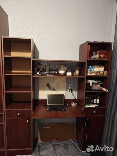 Детская стенка со столом