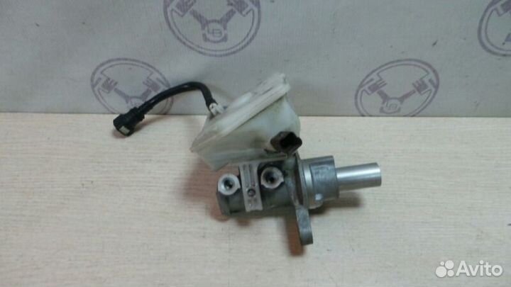 Главный тормозной цилиндр гтц Peugeot 308 5FS EP6C