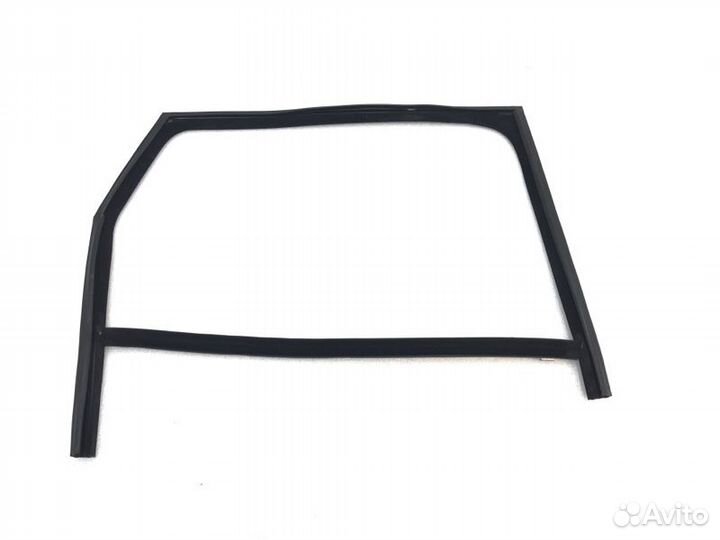 Уплотнитель двери задний правый Land Rover Range