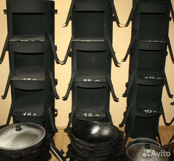 Казан чугунный с крышкой и печь. Доставка