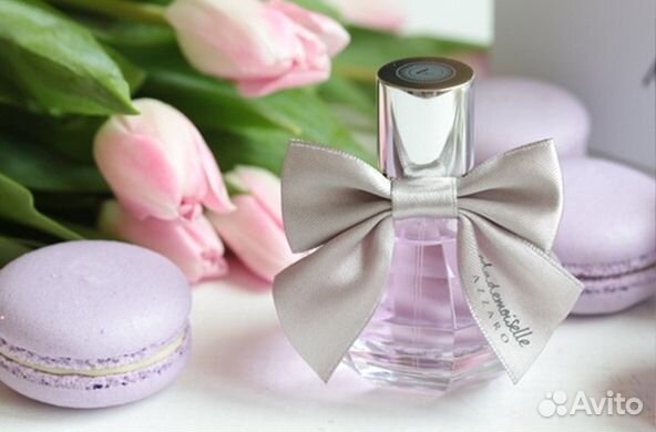 Духи Loris Azzaro Mademoiselle L'Eau Tres Belle