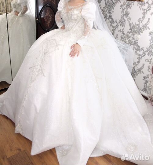 Свадебное платья