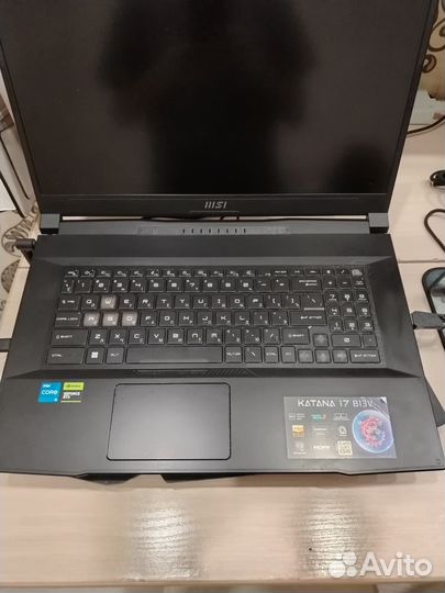 Игровой ноутбук msi katana 17 b13v