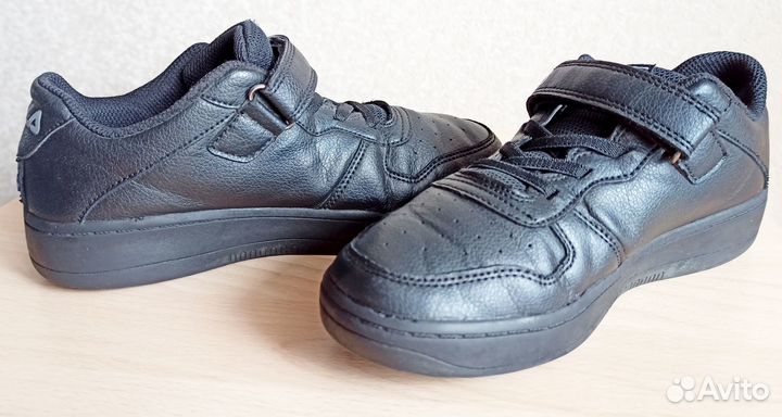 Кроссовки детские Fila Fil B р.34 Оригинал