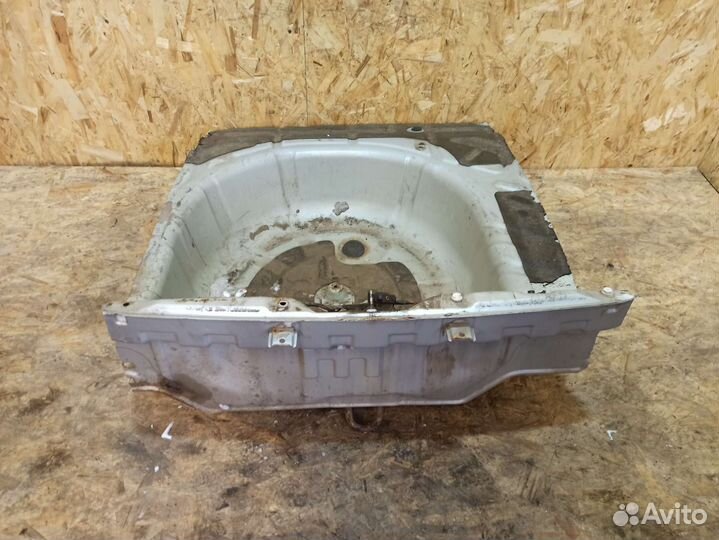 Панель задняя Kia Cerato 1