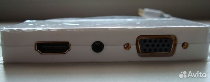 Hdmi adapter 4 in 1: Hdmi DVI VGA Audio (3.5 jack)