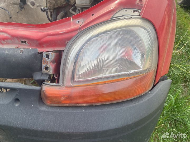 Фары Renault Kangoo